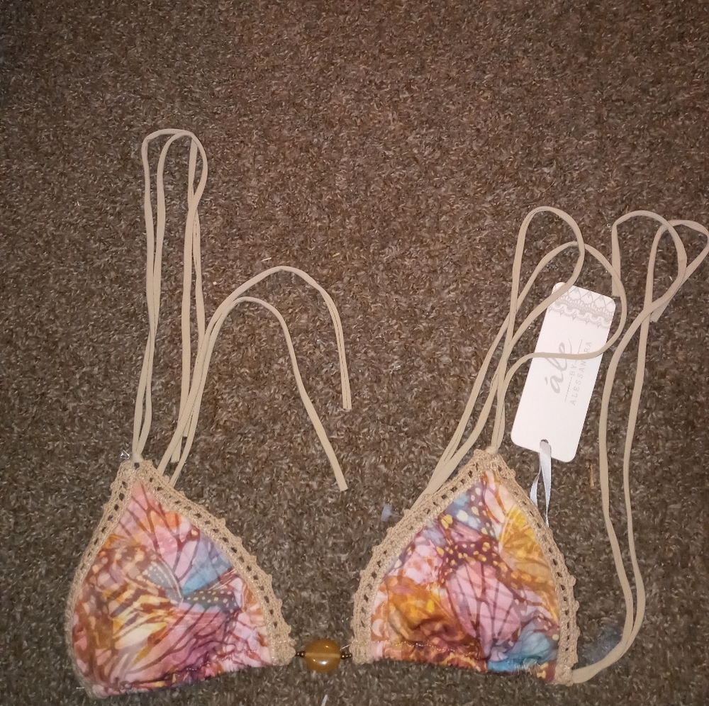 Aeropostale swimsuit top